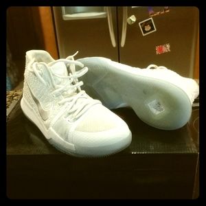 White Kyrie Irvings